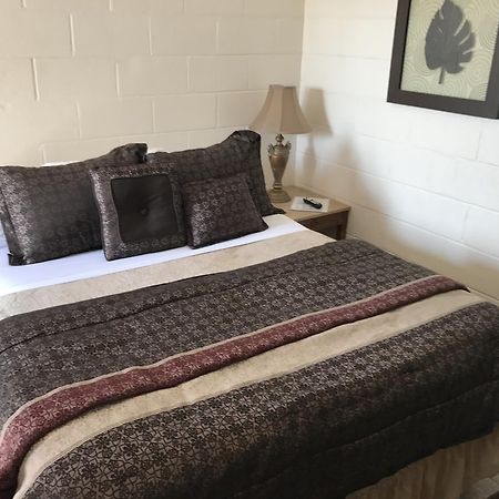 Selkirk Motel Colville Bagian luar foto
