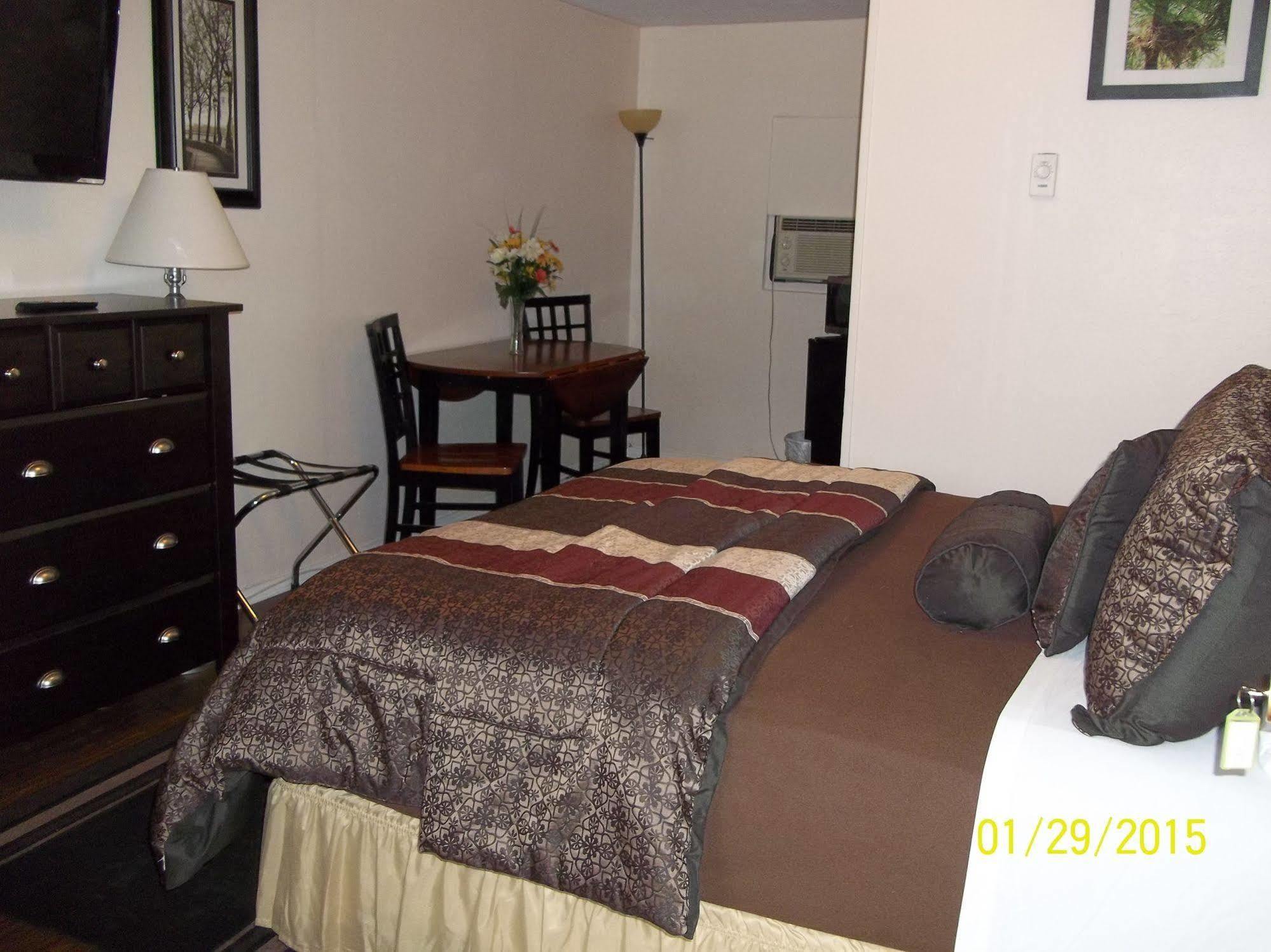 Selkirk Motel Colville Bagian luar foto