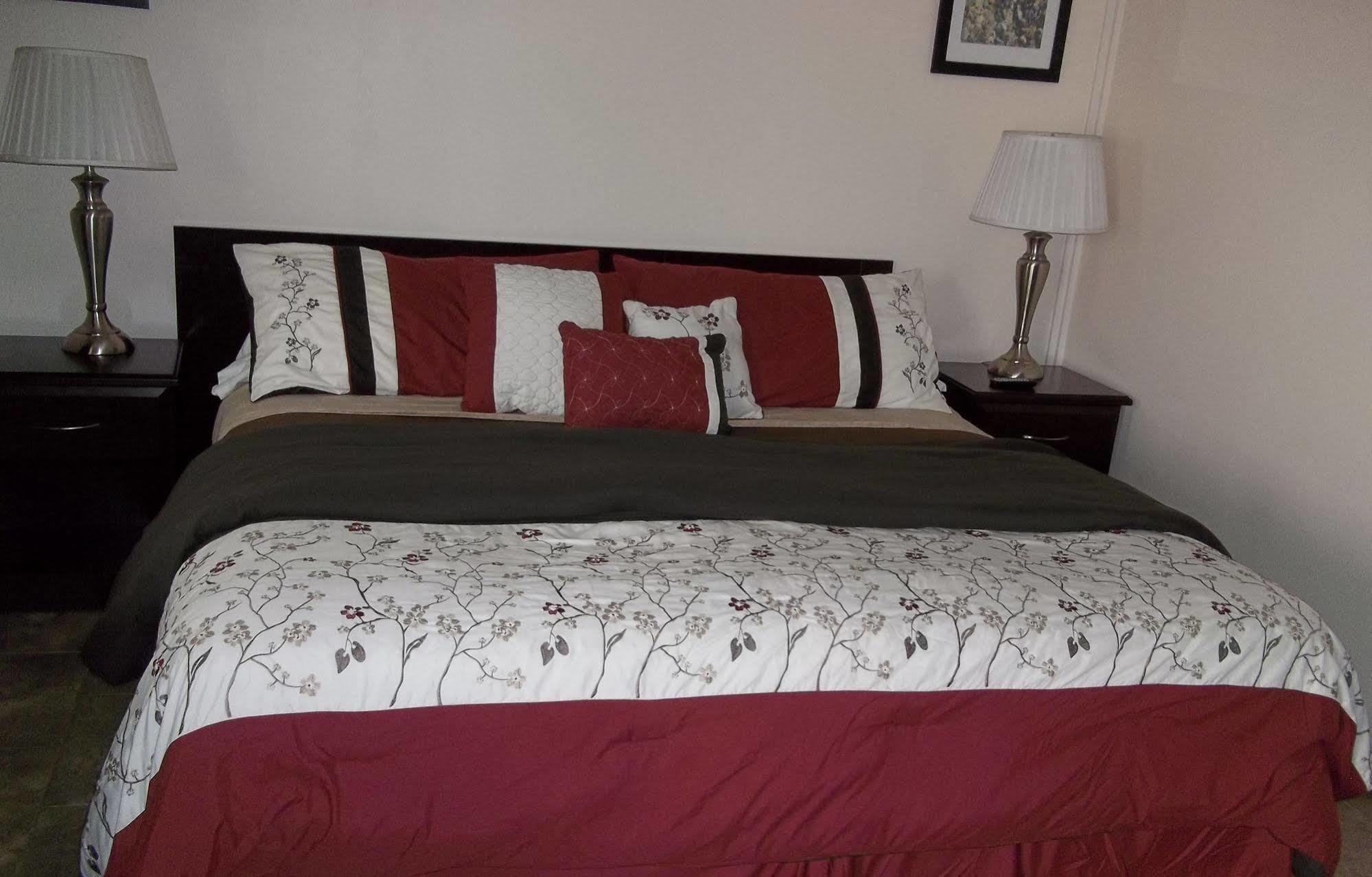 Selkirk Motel Colville Bagian luar foto