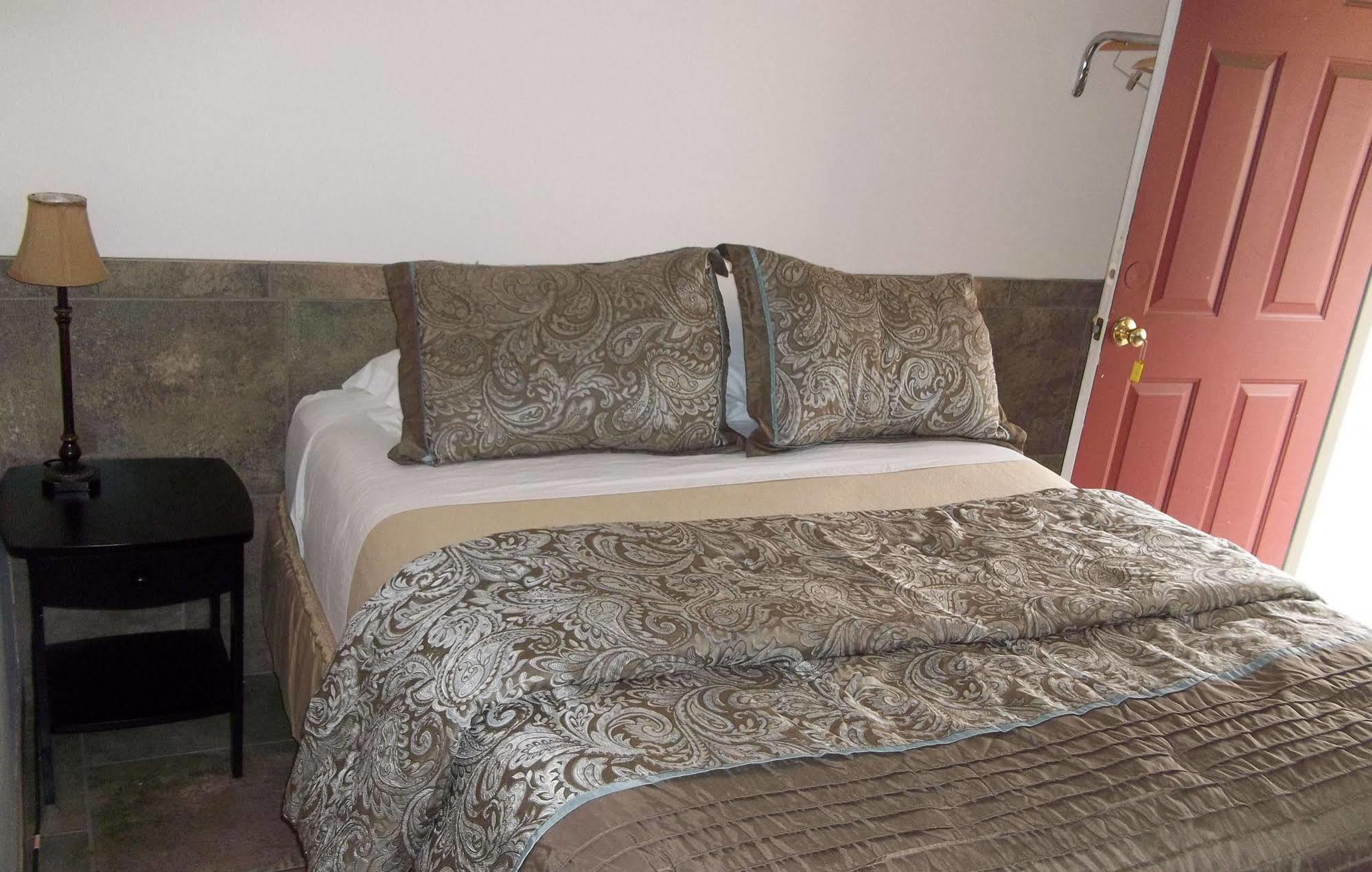 Selkirk Motel Colville Bagian luar foto