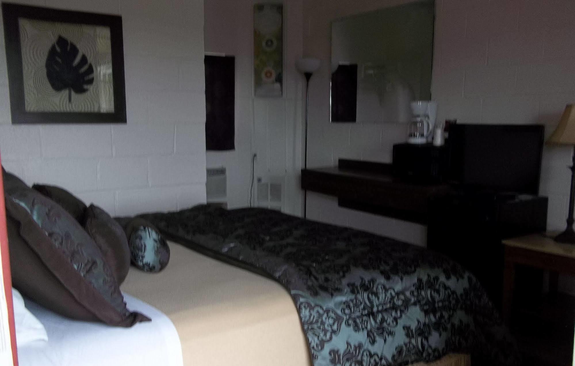 Selkirk Motel Colville Bagian luar foto