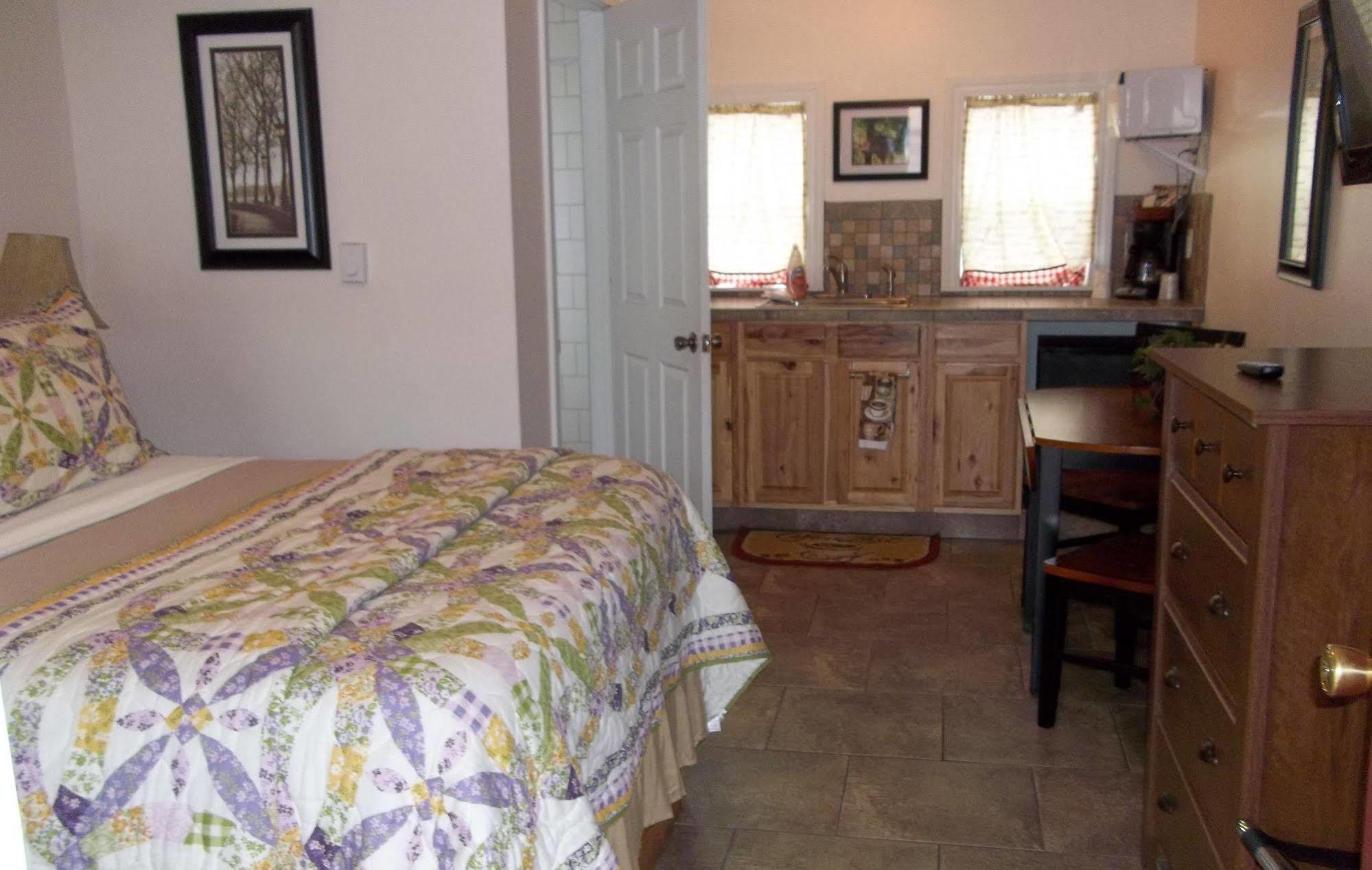 Selkirk Motel Colville Bagian luar foto